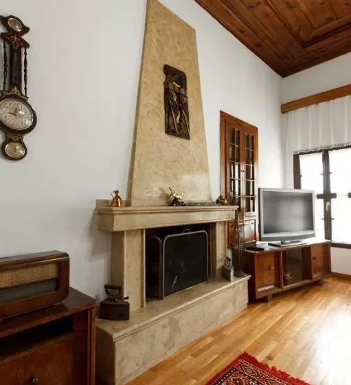 ペンション Emblematic House Apartment 2