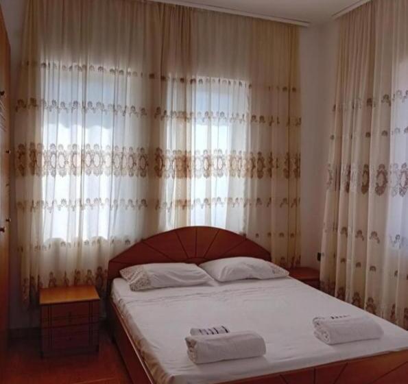 پانسیون Guest House Irvin