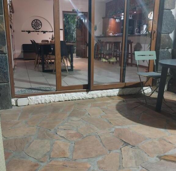 Pension La Caze Roche Maison D Hôtes