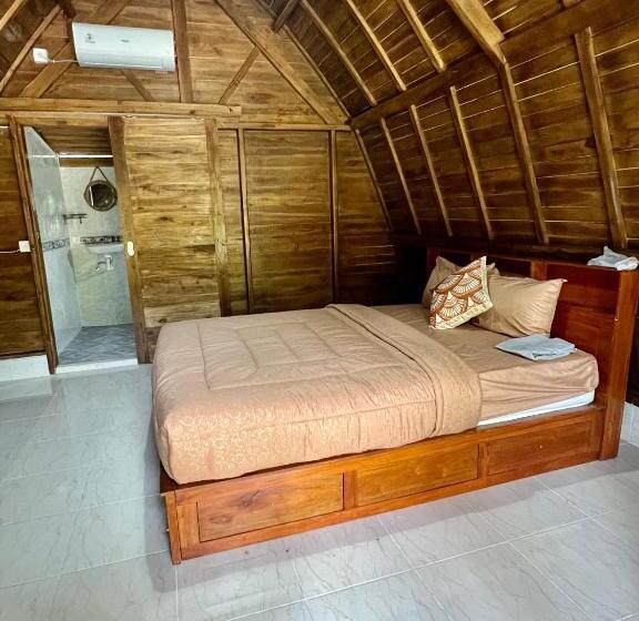 פנסיון La Villa Joglo Canggu