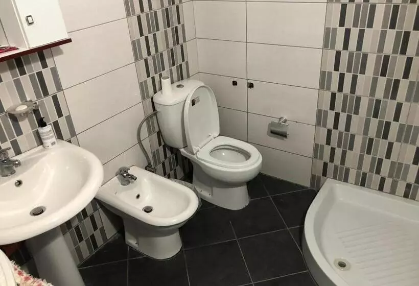 پانسیون Vila Olti