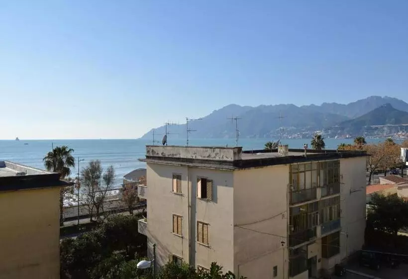 Salerno Al Golfo B&b