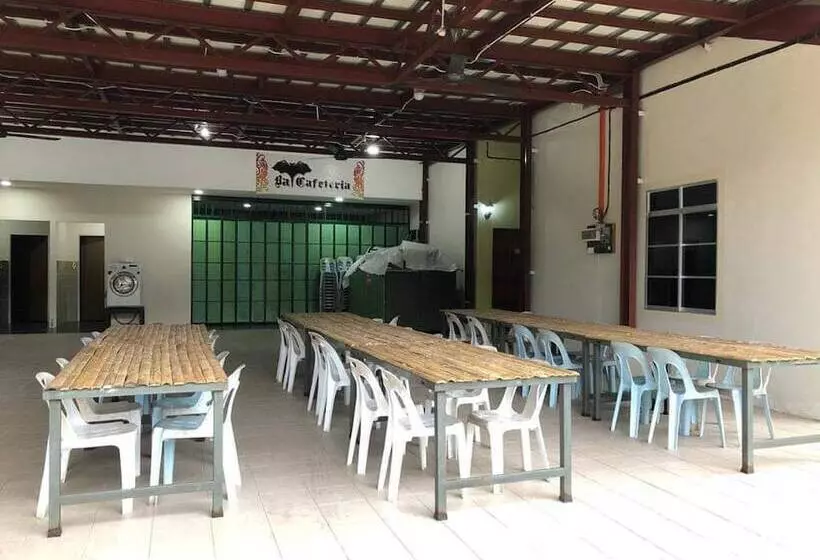 ベッドアンドブレックファースト Badul Homestay