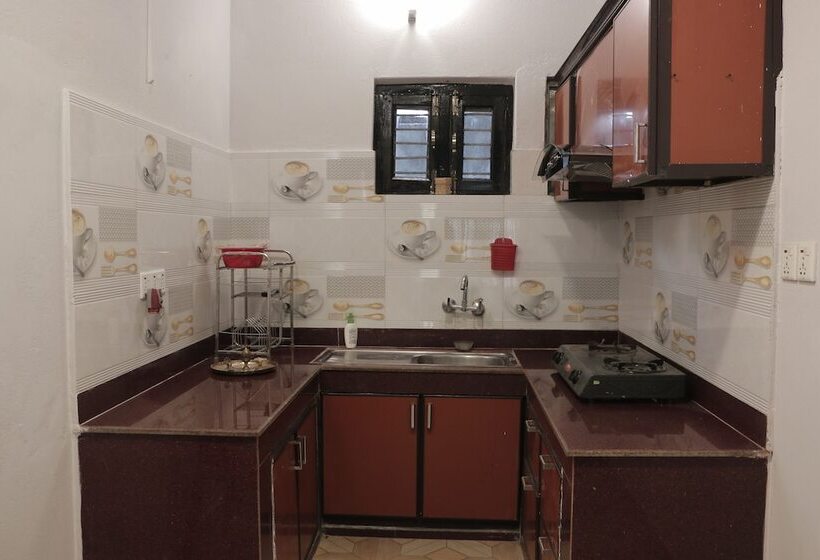 تختخواب و صبحانه Himalayan Headquarter Homestay