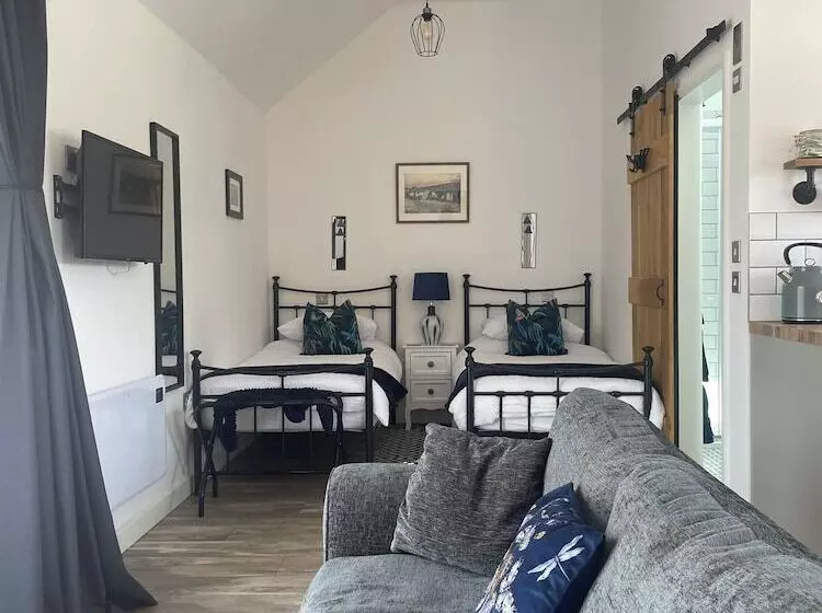 Bed and Breakfast Lakeview Studios