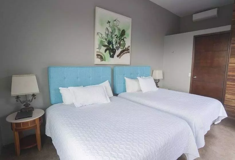 Aamiaismajoitus (B&B) Valenza Hotel Boutique