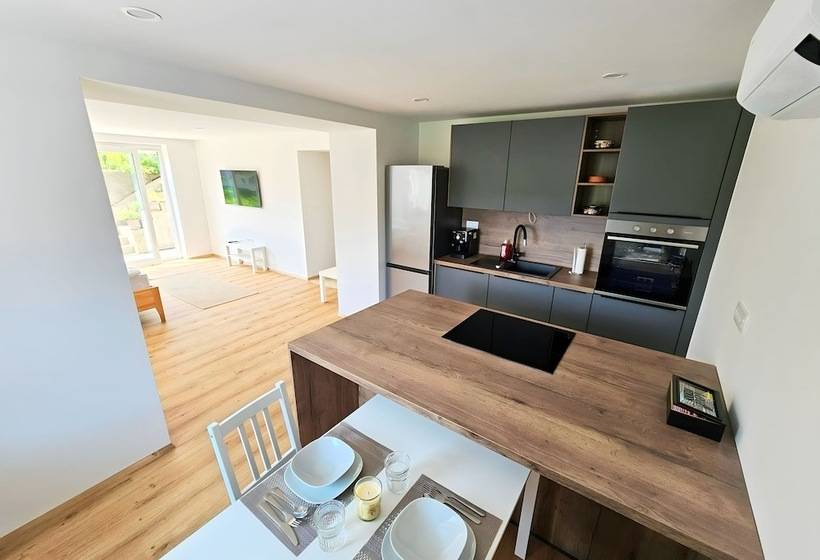 Charming Bella Hideout   Adults Only