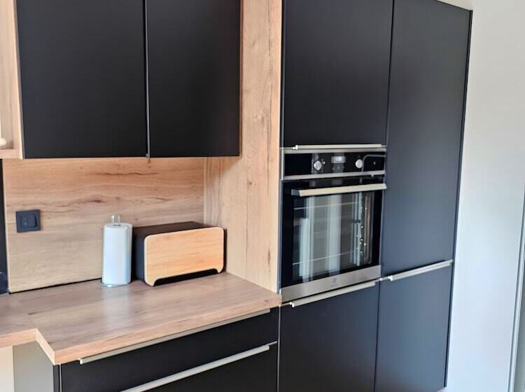 Charming Bella Hideout   Adults Only