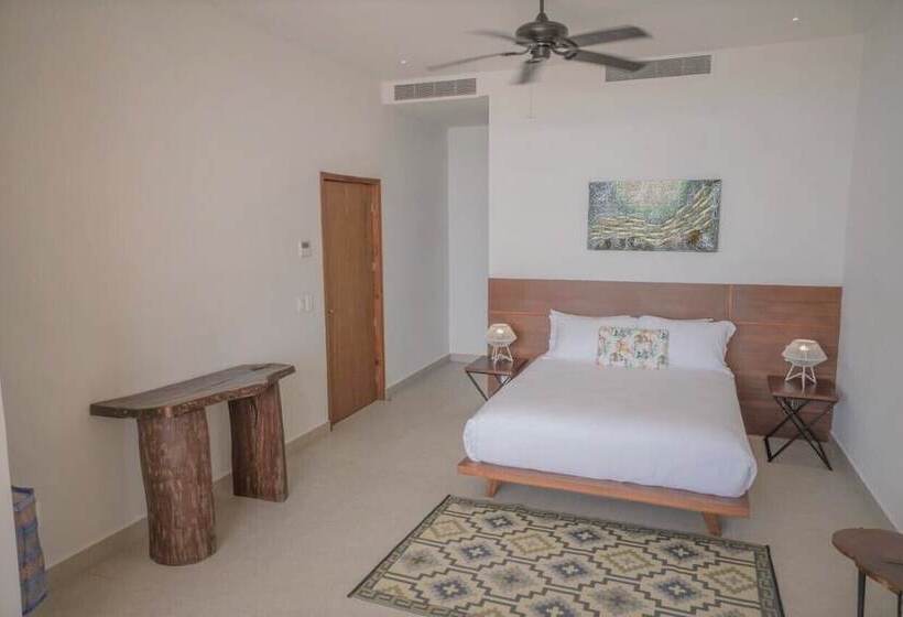 Aparthotel Eeb Ti Kaan Tulum Luxury Condos