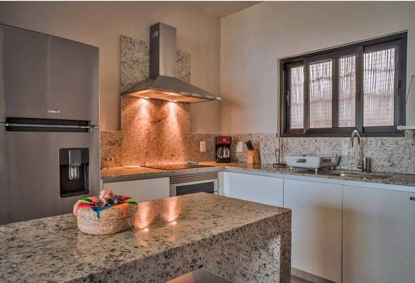 Aparthotel Eeb Ti Kaan Tulum Luxury Condos