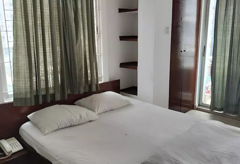 Fercem Inn And Suites