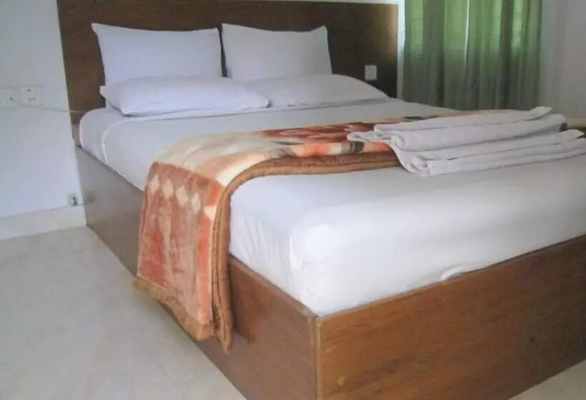 Fercem Inn And Suites