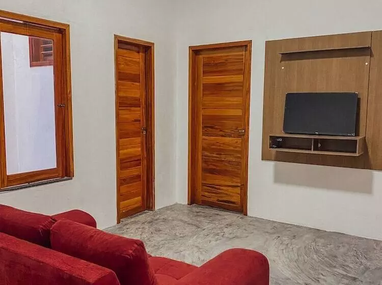 簡易ホテル Pousada Atlântico Sul
