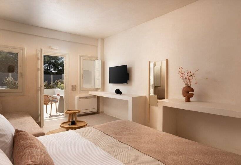 هتل Acanthus Oia Suites With Private Hot Tub