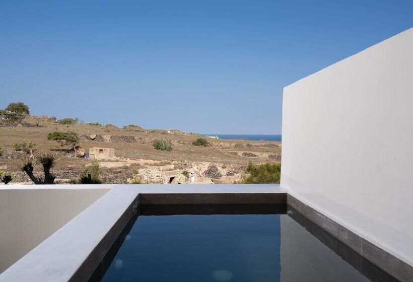 هتل Acanthus Oia Suites With Private Hot Tub