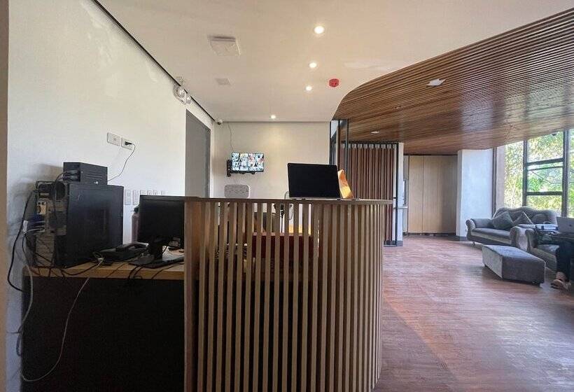 ホテル Boulevard Pension House