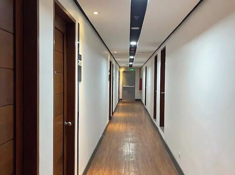 Hotelli Boulevard Pension House