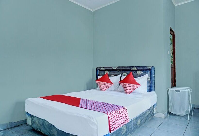 Hotel C-house By Oyo