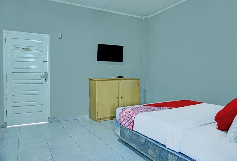 Hotel C-house By Oyo