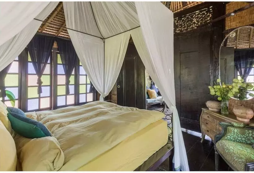 ホテル Firefly Eco Lodge