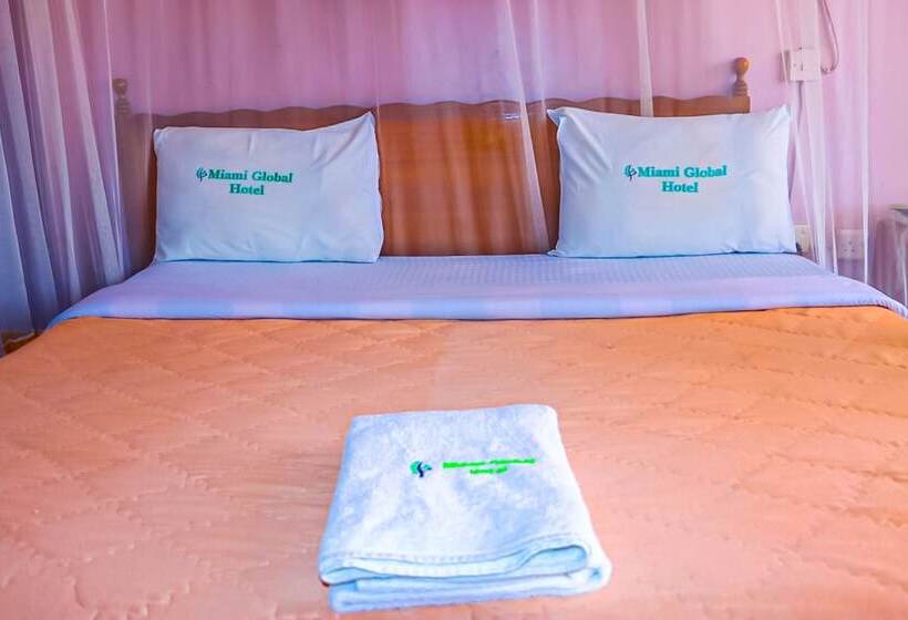 هتل Miami Global