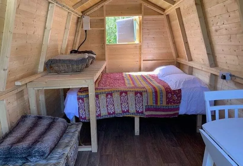 Hotelli Penhallow House Glamping Retreat