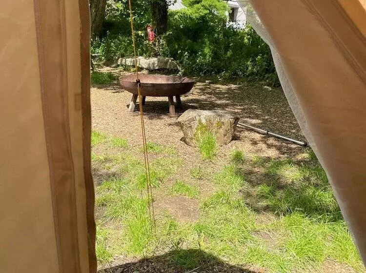 Hotelli Penhallow House Glamping Retreat