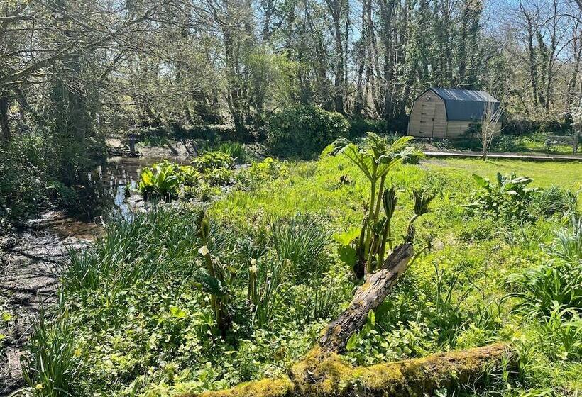 호텔 Penhallow House Glamping Retreat