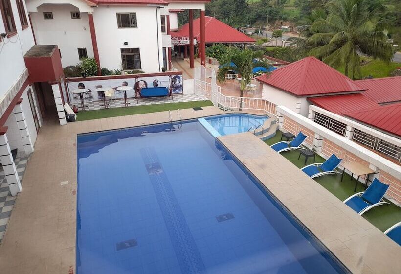 בית מלון כפרי Royal Lee S