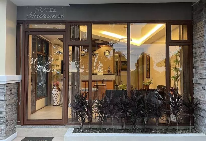 Hotelli Sarojus Farmview