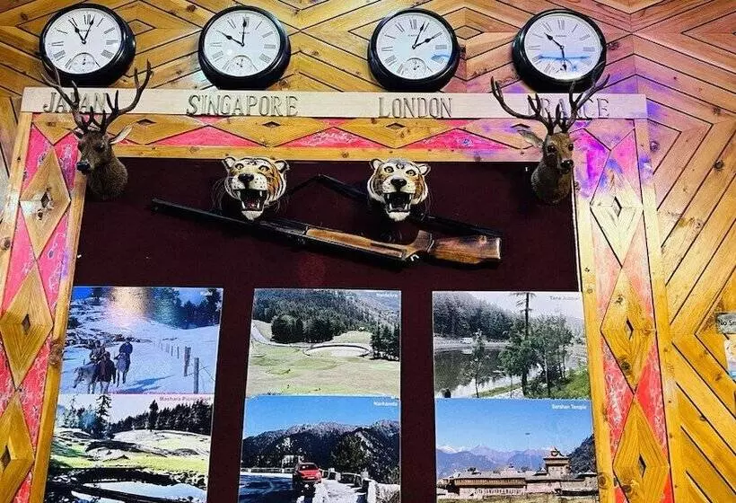 ホテル Shimla Hills International