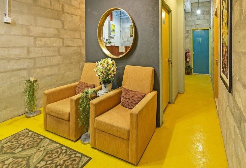 Отель Sky Garden Inn By Oyo