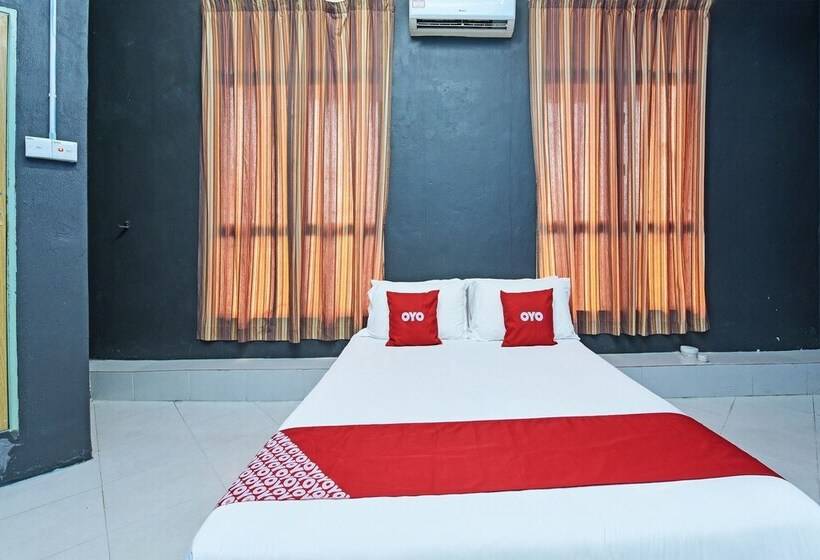 Отель Sky Garden Inn By Oyo