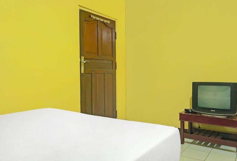 Hotel Spot On 92466 Adam Kost Syariahnearwisata Jembatan Barito