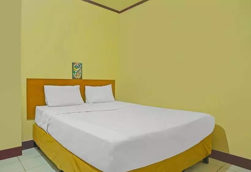 ホテル Spot On 92466 Adam Kost Syariahnearwisata Jembatan Barito