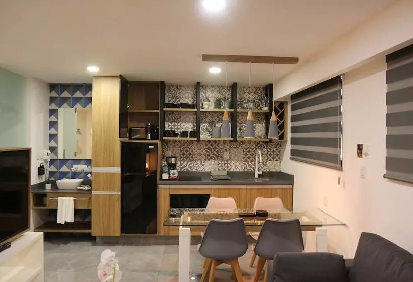 هتل The Lu Um House