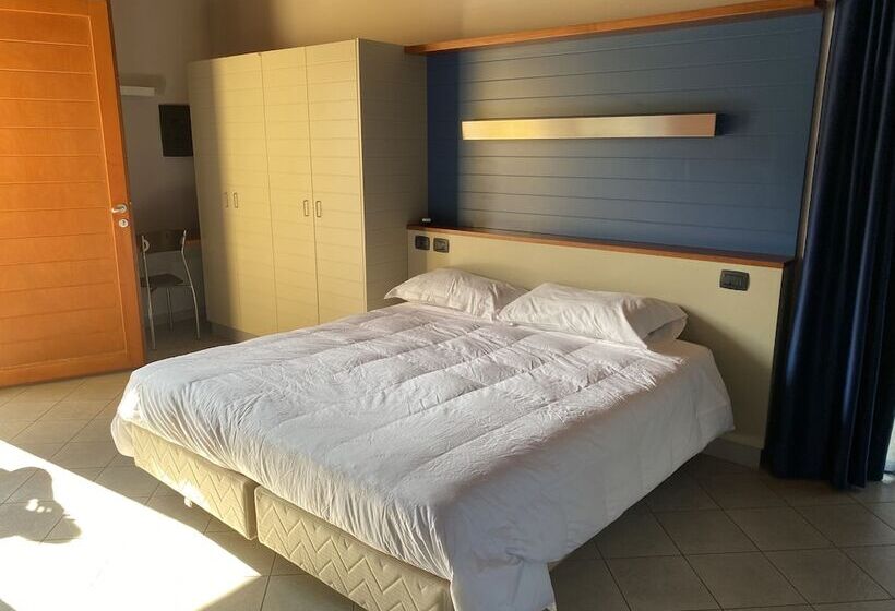 بنسيون Room In Guest Room Alba Village Hotel Room Twin Beds