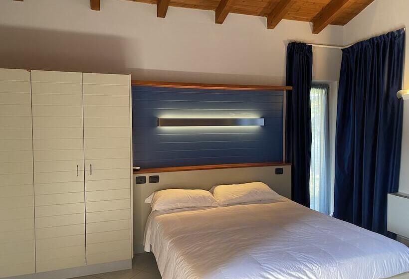 بنسيون Room In Guest Room Alba Village Hotel Room Twin Beds