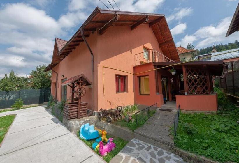 פנסיון Casa Dixi