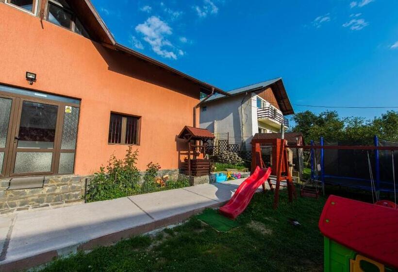 פנסיון Casa Dixi