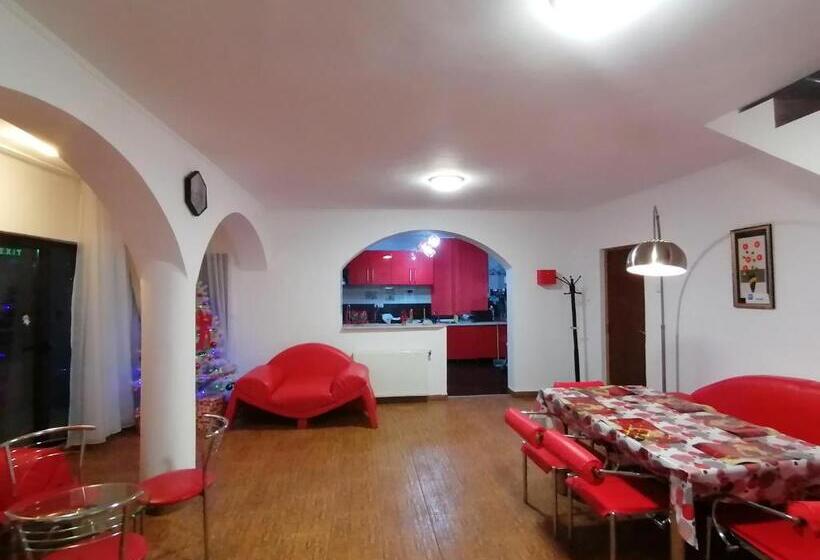 פנסיון Casa Dixi