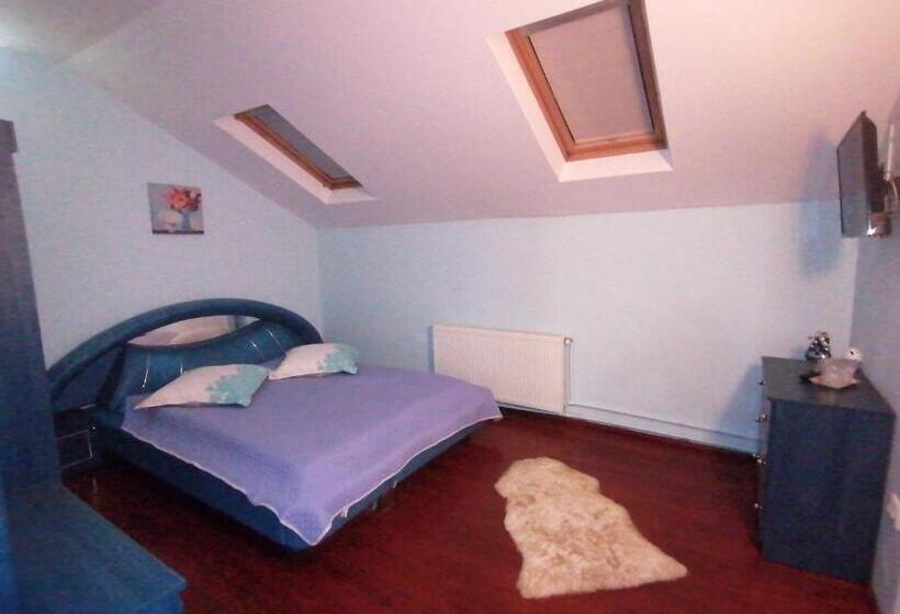 פנסיון Casa Dixi