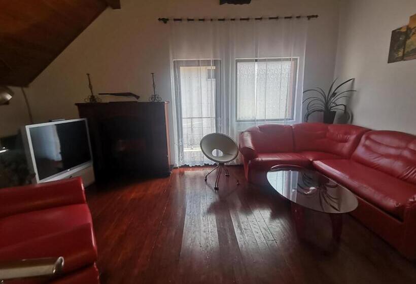 פנסיון Casa Dixi