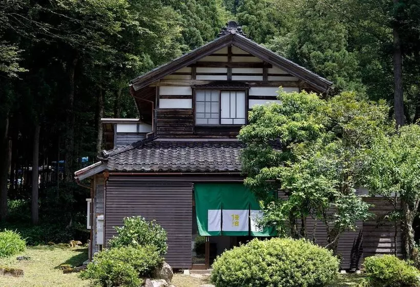 ペンション Denpaku Komatsu