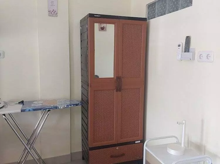 Majatalo Rirera Guest House Bogor