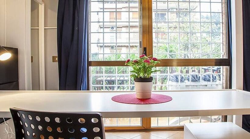 Pensjonat Kamchu Apartments Room With Balcony Anagnina Tor Vergata