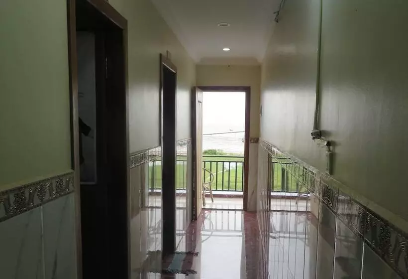 Majatalo Kep Guest House