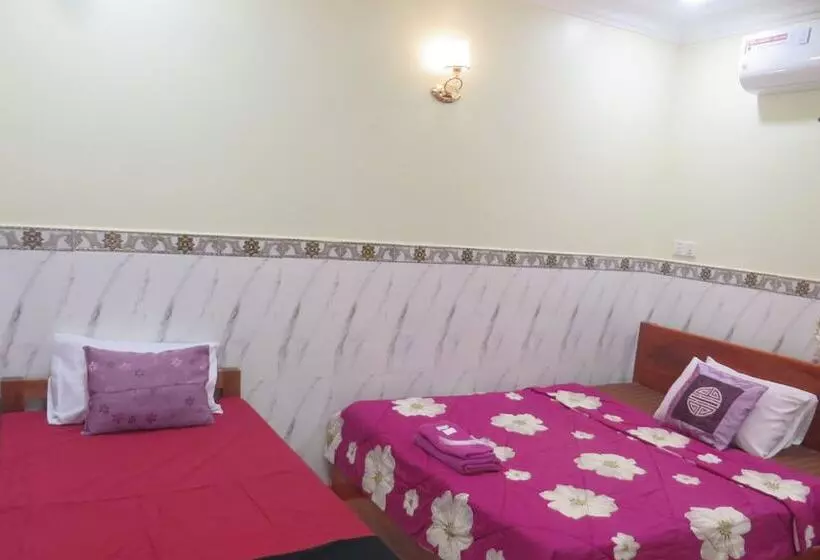 Majatalo Kep Guest House