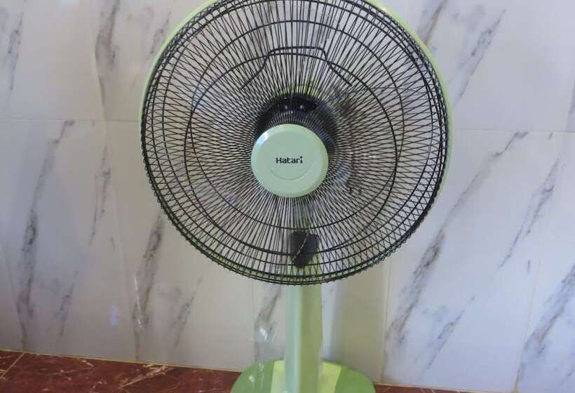 ペンション Kep Guest House