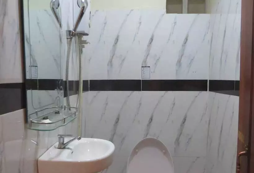 Majatalo Kep Guest House